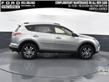Used 2018 Toyota RAV4 LE image 5