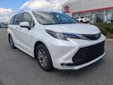 New 2024 Toyota Sienna XLE image 2