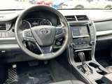 Used 2016 Toyota Camry SE image 2