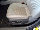 Used 2023 Toyota Camry SE image 6