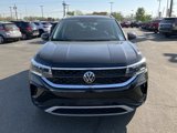 Used 2022 Volkswagen Taos SE image 2