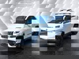 Used 2023 Jeep Cherokee Altitude Lux image 2