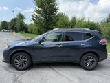 Used 2016 Nissan Rogue SL w/ SL Premium Package image 3
