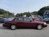 Used 2005 Ford Crown Victoria image 5