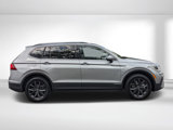 Certified 2023 Volkswagen Tiguan SE image 4