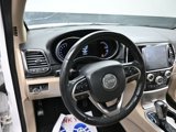 Used 2022 Jeep Grand Cherokee Limited image 2