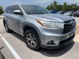 Used 2016 Toyota Highlander Plus image 2