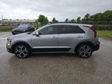 Used 2023 Kia Niro SX Touring image 2