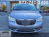 Used 2016 Chrysler Town & Country Touring image 2