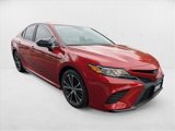 Used 2020 Toyota Camry SE image 3