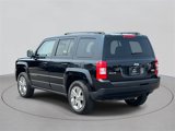 Used 2016 Jeep Patriot Latitude image 3