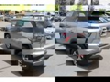 New 2025 Chevrolet Equinox LT image 4