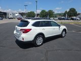 Used 2016 Subaru Outback 2.5i Premium image 3