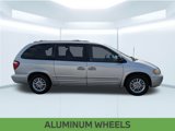 Used 2001 Chrysler Town & Country Limited image 5