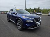 Used 2021 Nissan Rogue SV image 2