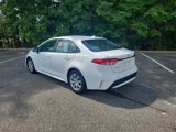 Used 2021 Toyota Corolla LE image 6