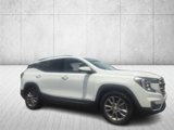Used 2024 GMC Terrain SLT image 3