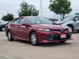 Used 2020 Toyota Camry LE image 2