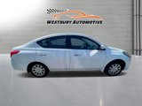 Used 2019 Nissan Versa SV image 4