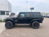 Used 2018 Jeep Wrangler Unlimited Sahara image 4