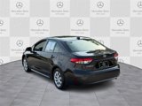 Used 2021 Toyota Corolla LE image 4