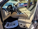 Used 2015 Jeep Grand Cherokee Laredo w/ Quick Order Package 23E image 5