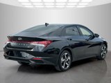 Used 2023 Hyundai Elantra SEL w/ Convenience Package image 5