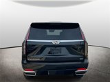 Used 2022 Cadillac Escalade ESV Luxury image 3
