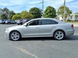Used 2013 Volkswagen Passat TDI SEL Premium image 2