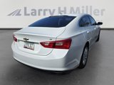 Used 2016 Chevrolet Malibu LT w/ Leather Package image 4