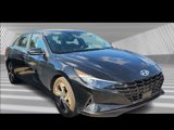Used 2023 Hyundai Elantra SEL w/ Convenience Package image 3