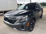 Used 2024 Kia Seltos SX w/ SX Sunroof Package image 3