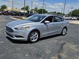 Used 2018 Ford Fusion SE w/ Fusion SE Technology Package image 3