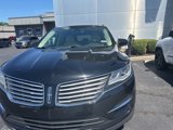Used 2018 Lincoln MKC Select w/ Select Plus Package image 2
