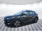 Used 2018 Nissan Kicks SR image 3