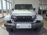Used 2016 Jeep Wrangler Unlimited Sahara image 2