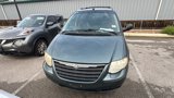 Used 2005 Chrysler Town & Country Touring w/ Leather Interior Group image 2