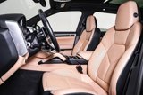Used 2018 Porsche Cayenne Platinum Edition image 5