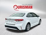 Used 2022 Toyota Corolla LE image 2