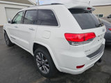 Used 2018 Jeep Grand Cherokee Overland image 4