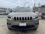 Used 2019 Jeep Cherokee Latitude Plus image 2