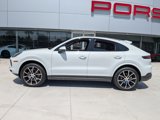 Used 2022 Porsche Cayenne Coupe image 2