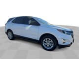 Certified 2018 Chevrolet Equinox LS image 2