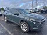 Used 2025 Chevrolet Trax LS w/ LS Convenience Package image 2