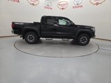 Certified 2018 Toyota Tacoma TRD Off-Road image 3