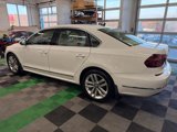 Used 2017 Volkswagen Passat 1.8T SE image 6
