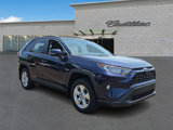 Used 2021 Toyota RAV4 XLE w/ Convenience Package image 3