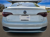 Used 2024 Volkswagen Jetta SE w/ Panoramic Sunroof Package image 4