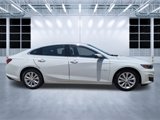 Used 2022 Chevrolet Malibu LT image 2