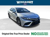 Used 2021 Toyota Camry SE image 1